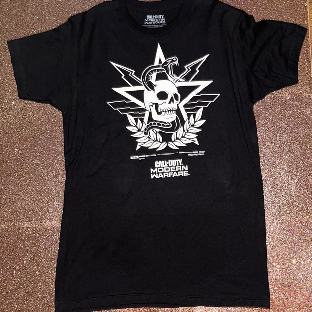 UNISEX CALL OF DUTY MODERN WARFARE TEE SHIRT